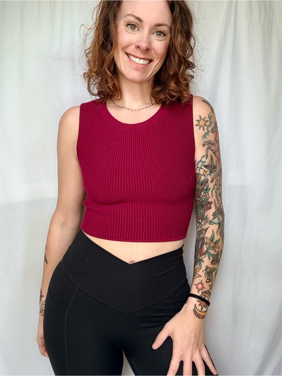 House of Harlow 1960 Sweaters - House of Harlow 1960 Ribbed Crop Tank - Deep Berry